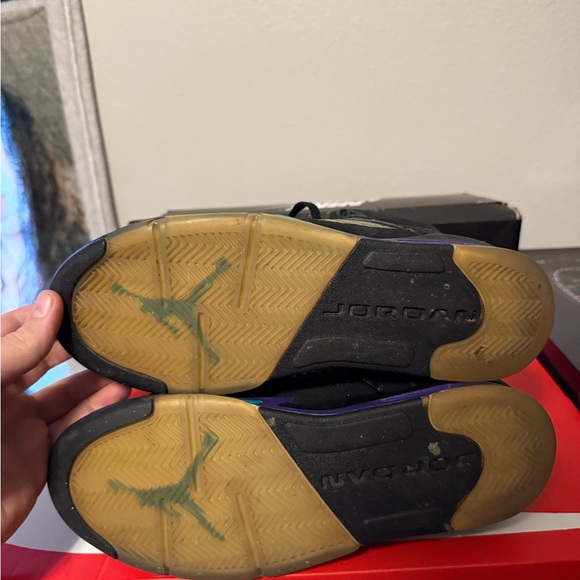 Jordan 5 Alternative Grape - Picture 3 of 4